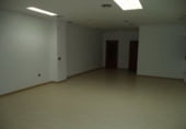 130m² offices for rent in Almendralejo photo