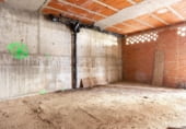 Local comercial en venta con 190m² en Venturada foto