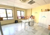 125m² office for sale in Valdepeñas photo