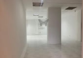Local comercial en venta con 91m² en Oviedo, en la zona de Pumarín foto