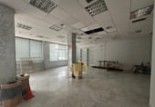 Local comercial
en venda
amb 142m² a Alcalá de Guadaíra foto
