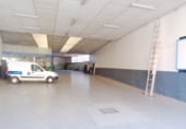 Nave en venta con 902m² en Valdepeñas foto