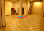 Local comercial en venta con 300m² en Logroño foto