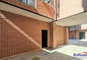 113m² locaux commerciaux pour vente à Ávila, Avenida DE LA JUVENTUD, 12 photo