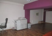 Local comercial en alquiler con 255m² en León, en la zona de Centro foto