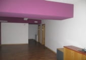 Local comercial en alquiler con 255m² en León, en la zona de Centro foto
