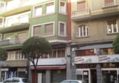 Local comercial en alquiler con 255m² en León, en la zona de Centro foto