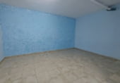 98m² commercial premises for sale in León, in the area of Chantría photo