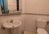 98m² commercial premises for sale in León, in the area of Chantría photo