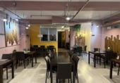206m² locaux commerciaux pour vente à León, Calle Renueva, 20 photo
