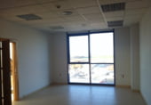Oficina
en lloguer
amb 110m² a Sevilla, a la zona de La Bachillera foto