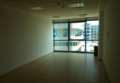 65m² bureau pour location à Séville, dans le quartier de La Bachillera photo