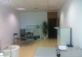 Oficina
en lloguer
amb 54m² a Sevilla, a la zona de La Bachillera foto