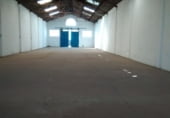 650m² warehouse for rent in Seville, in the area of San Jerónimo photo