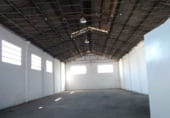 680m² entrepôt pour location à Séville, dans le quartier de San Jerónimo photo