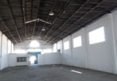 680m² entrepôt pour location à Séville, dans le quartier de San Jerónimo photo