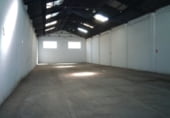 Nau
en lloguer
amb 660m² a Sevilla, a la zona de San Jerónimo foto