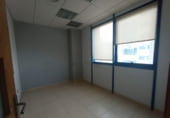 Oficina
en venda
amb 110m² a Sevilla, a la zona de La Bachillera, Calle Arquitectura, 3 foto