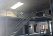 Nave en alquiler con 1350m² en Sevilla foto