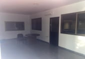 Nave en alquiler con 1350m² en Sevilla foto