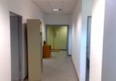 Nau
en lloguer
amb 250m² a Huelva foto