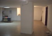 Local comercial en alquiler con 180m² en Huelva foto