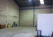 Nave Industrial en venta con 210m² en Huelva foto