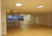 Local comercial
en lloguer
amb 298m² a Santiago de Compostel·la foto