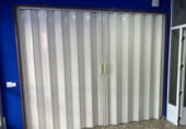 Local comercial en alquiler con 250m² en Linares foto