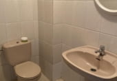 Local comercial en alquiler con 250m² en Linares foto