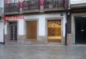 Local comercial en alquiler con 125m² en Ferrol foto