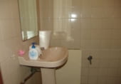 Local comercial en alquiler con 125m² en Ferrol foto