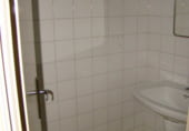 120m² commercial premises for rent in Miranda de Ebro photo