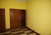 240m² commercial premises for sale in Miranda de Ebro photo