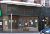 240m² commercial premises for sale in Miranda de Ebro photo