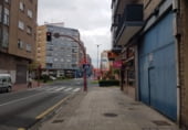 180m² commercial premises for rent in Miranda de Ebro photo