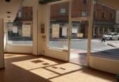 36m² commercial premises for sale in Miranda de Ebro photo