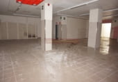 563m² commercial premises for sale in Logroño photo