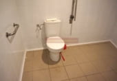 563m² commercial premises for sale in Logroño photo