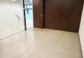 Local comercial en venta con 130m² en Logroño foto