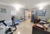 160m² office for sale in Logroño photo