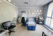 160m² office for sale in Logroño photo