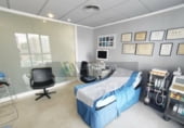 160m² office for sale in Logroño photo