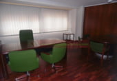 248m² bureau pour location à Logroño photo