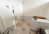 99m² commercial premises for sale in Logroño photo