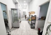 99m² commercial premises for sale in Logroño photo