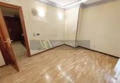 85m² bureau pour location à Logroño photo