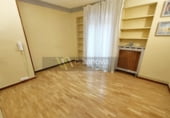 85m² bureau pour location à Logroño photo
