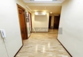 85m² bureau pour location à Logroño photo