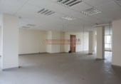121m² office for sale in Logroño photo